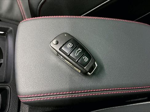 Used 2025 Audi Q3 2.0T Premium Plus w/ Premium Plus Package image 13