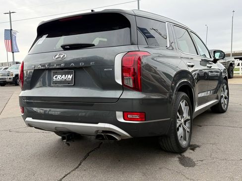 Used 2021 Hyundai Palisade Limited image 7