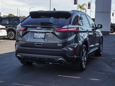 Used 2020 Ford Edge SEL w/ Convenience Package image 7