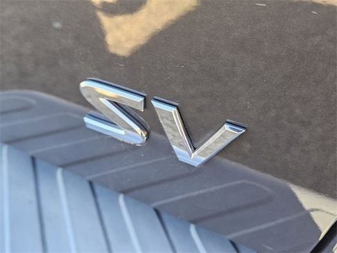 Used 2012 Nissan Frontier SV image 9