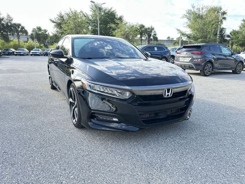 Used 2019 Honda Accord Sport image 7