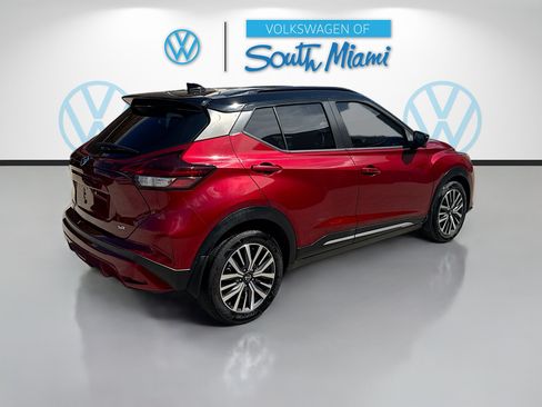 Used 2021 Nissan Kicks SR FWD image 7