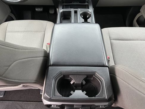 Used 2018 Ford F150 XLT w/ Equipment Group 302A Luxury AWD/4WD image 19