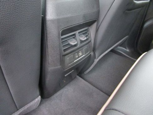 New 2026 GMC Canyon Denali AWD/4WD image 19