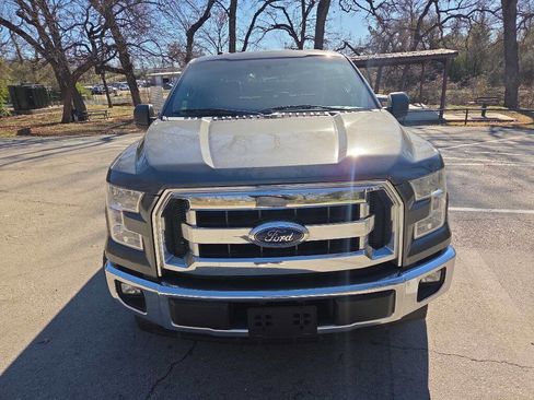 Used 2017 Ford F150 XLT RWD image 5