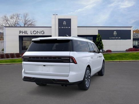 New 2025 Lincoln Navigator L Black Label image 8