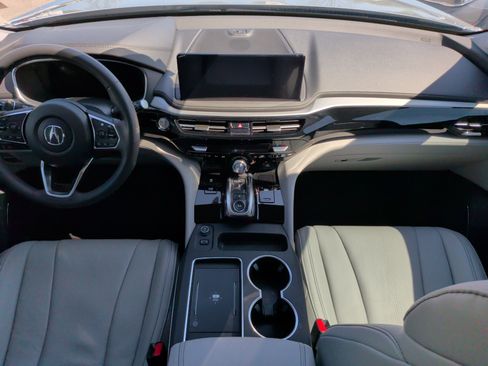 Used 2025 Acura MDX SH-AWD w/ Technology Package image 33
