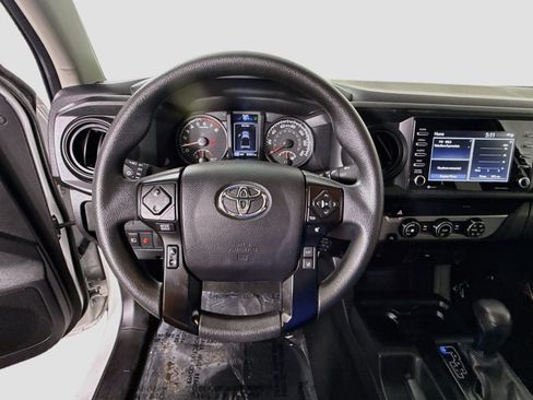 Used 2022 Toyota Tacoma SR RWD image 13