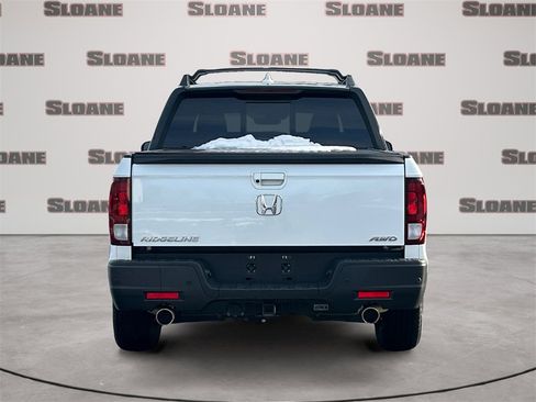 Used 2022 Honda Ridgeline Black Edition image 4