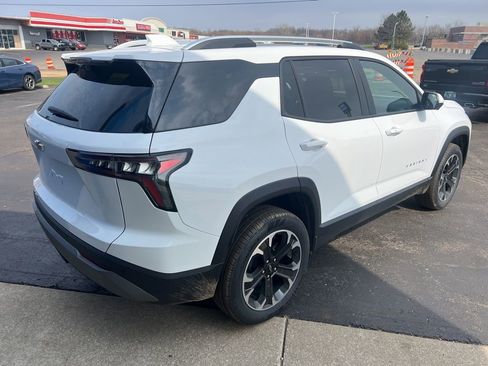 New 2026 Chevrolet Equinox LT w/ Convenience Package II image 6