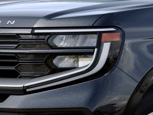 New 2027 Ford Expedition Platinum RWD image 18