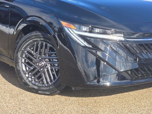 New 2026 Nissan Sentra SV w/ Floor Mat Package FWD image 3