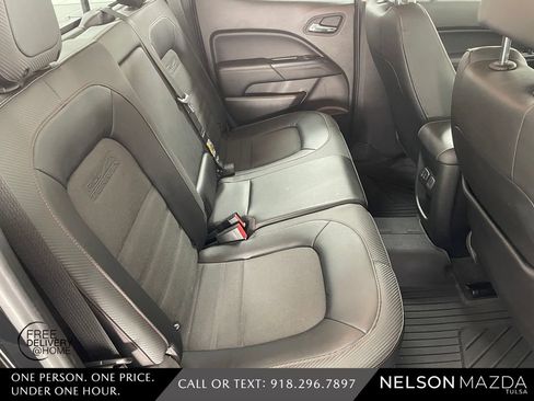 Used 2017 GMC Canyon SLE w/ All Terrain Package image 38