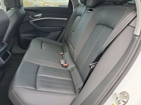 Used 2021 Audi e-tron Premium w/ Convenience Plus Package AWD/4WD image 14