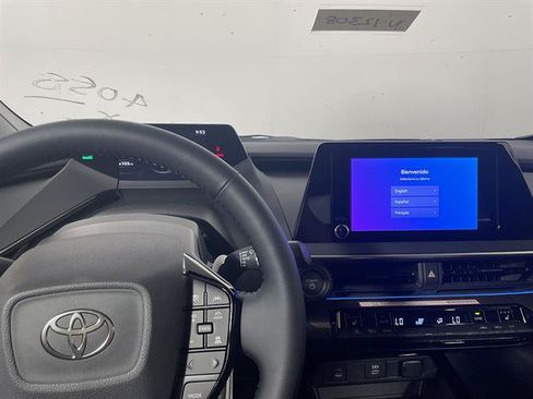 New 2027 Toyota Prius XLE AWD/4WD image 15