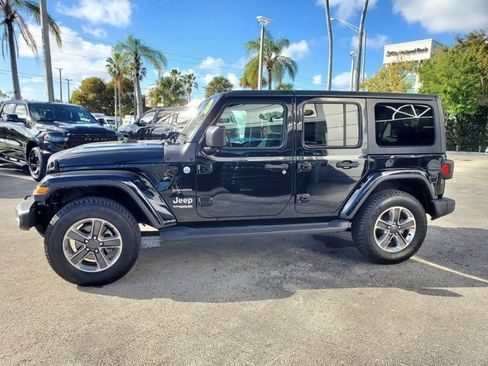 Certified 2020 Jeep Wrangler Unlimited Sahara AWD/4WD image 4