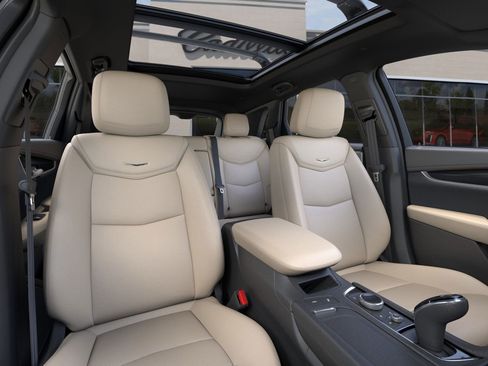 New 2026 Cadillac XT5 Sportv image 17