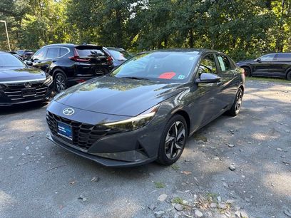 Certified 2023 Hyundai Elantra SEL w/ Convenience Package