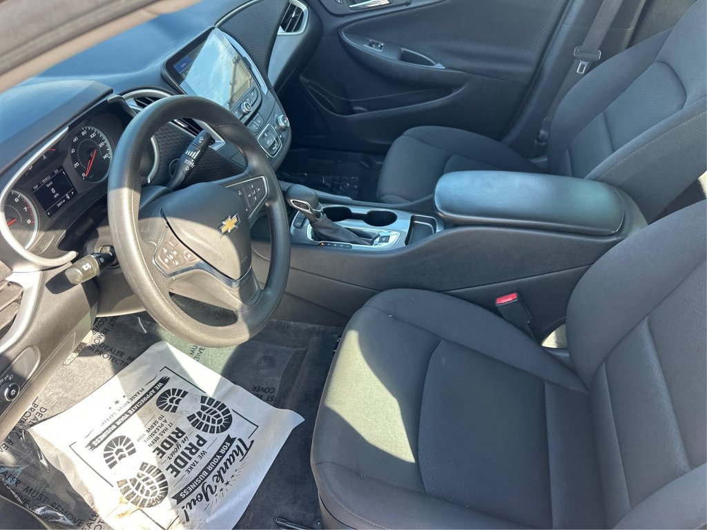 Used 2024 Chevrolet Malibu LS FWD image 11
