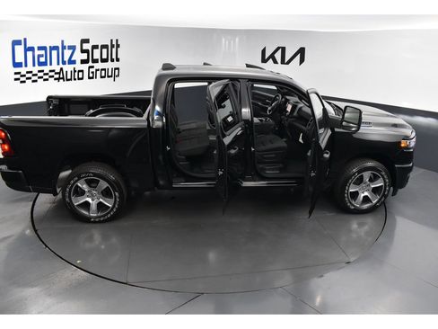 Used 2025 RAM 1500 Tradesman AWD/4WD image 32