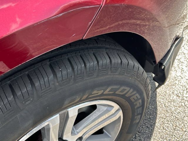 Used 2015 Chevrolet Traverse LT AWD/4WD image 16