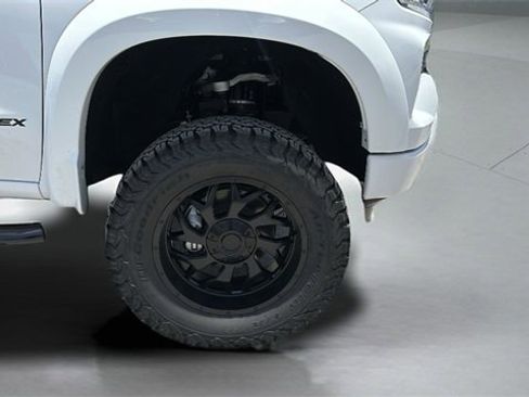 New 2025 Chevrolet Silverado 1500 RST image 17