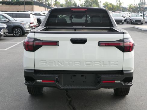 New 2026 Hyundai Santa Cruz SEL FWD image 4