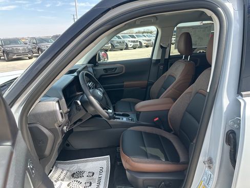 New 2026 Ford Bronco Sport Outer Banks w/ Outer Banks Tech Package+ image 13