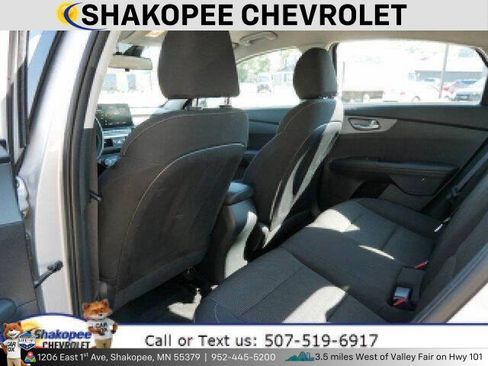 Used 2021 Kia Forte LXS image 10