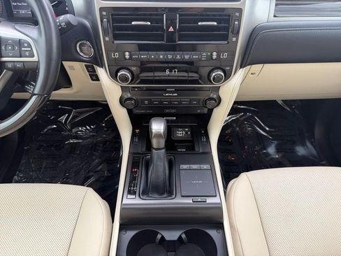 Used 2022 Lexus GX 460 Premium AWD/4WD image 15