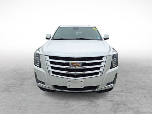 Used 2020 Cadillac Escalade ESV Luxury AWD/4WD image 2
