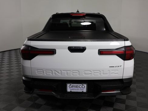 Certified 2024 Hyundai Santa Cruz Limited image 7