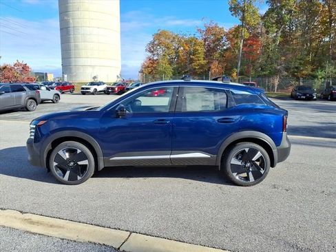 Used 2026 Nissan Kicks SR w/ Cold Weather Package AWD/4WD image 6