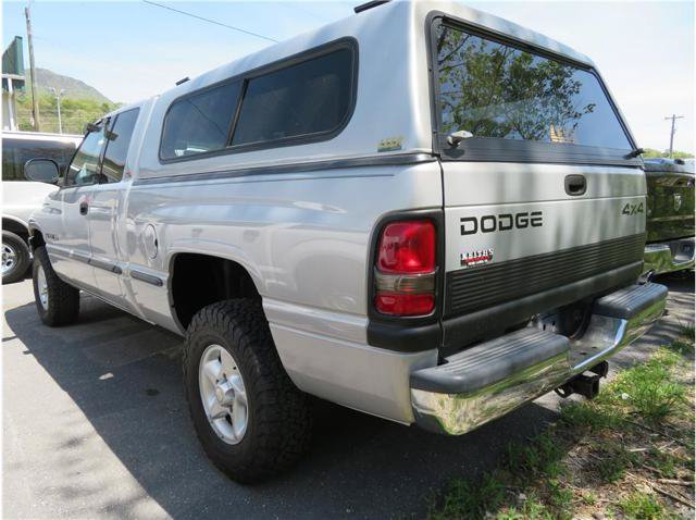 Used 1999 Dodge Ram 1500 Truck 4x4 Quad Cab image 12