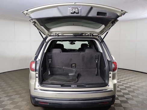 Used 2016 GMC Acadia SLE FWD image 12