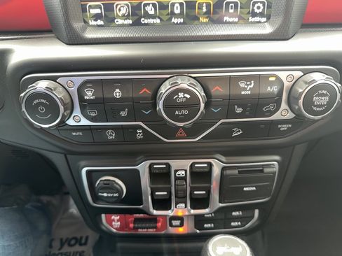 Used 2020 Jeep Wrangler Unlimited Rubicon AWD/4WD image 20