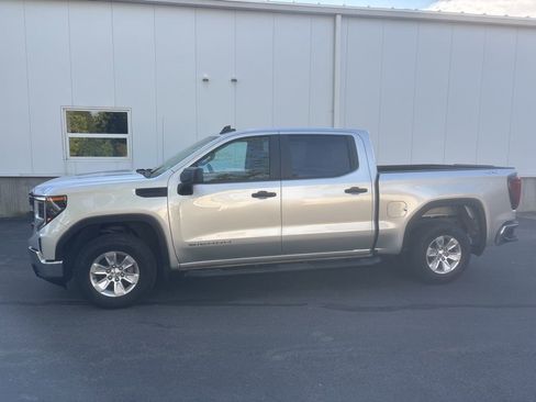 Used 2022 GMC Sierra 1500 Pro w/ Pro Value Package image 2