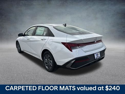 New 2026 Hyundai Elantra Blue image 3