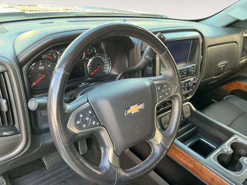 Used 2017 Chevrolet Silverado 1500 High Country AWD/4WD image 10