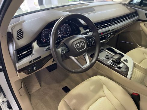 Used 2019 Audi Q7 2.0T Premium Plus w/ Premium Plus Package AWD/4WD image 25