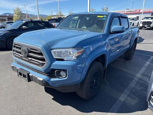 Certified 2019 Toyota Tacoma SR5 image 4