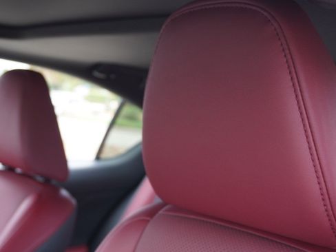 Certified 2025 Lexus IS 350 F Sport RWD image 22