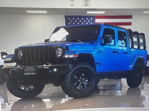 Used 2022 Jeep Gladiator Sport AWD/4WD image 12
