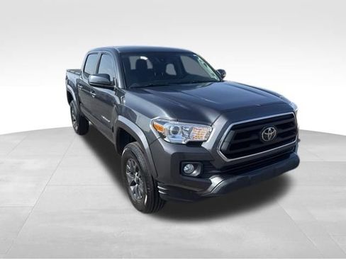 Used 2023 Toyota Tacoma SR5 RWD image 7