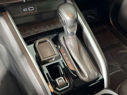 Used 2024 Chevrolet Colorado LT w/ LT Convenience Package image 20