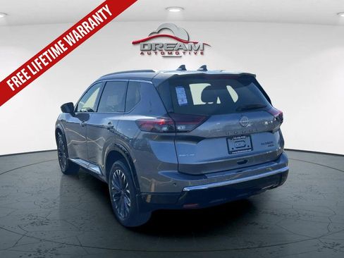 New 2026 Nissan Rogue Platinum w/ Tech Package AWD/4WD image 4