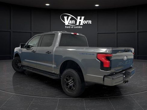 Used 2025 Ford F150 Lightning XLT image 3