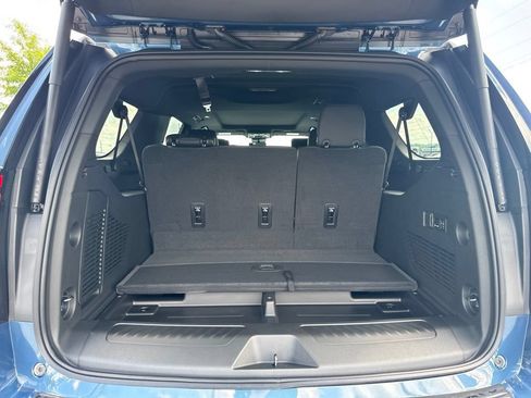 New 2026 GMC Yukon XL Elevation w/ Elevation Premium Package AWD/4WD image 36
