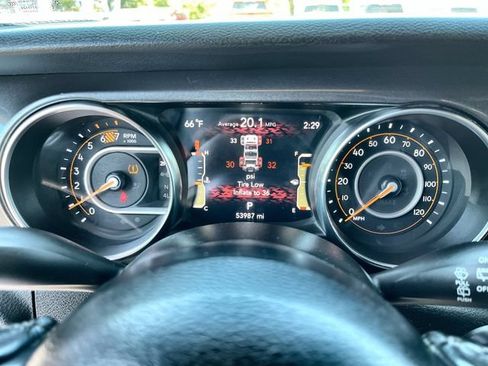 Used 2021 Jeep Wrangler Unlimited Sport AWD/4WD image 12