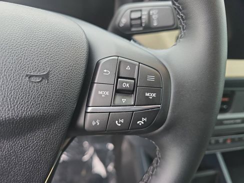 Used 2025 Ford Maverick Lariat w/ 4K Tow Package image 23